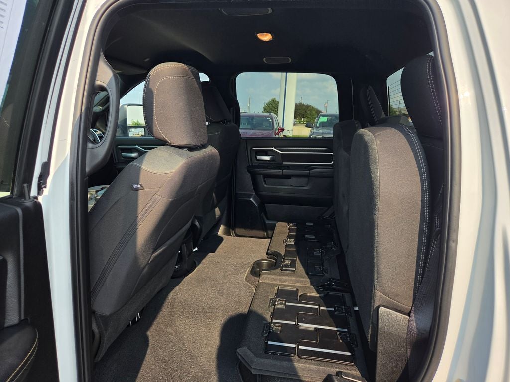 2025 RAM 2500 Big Horn 6'4" BOX