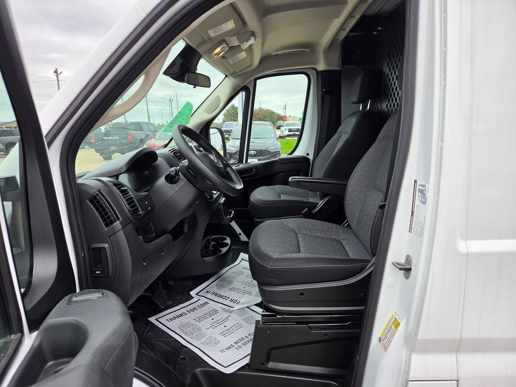 2025 RAM ProMaster 2500 Base