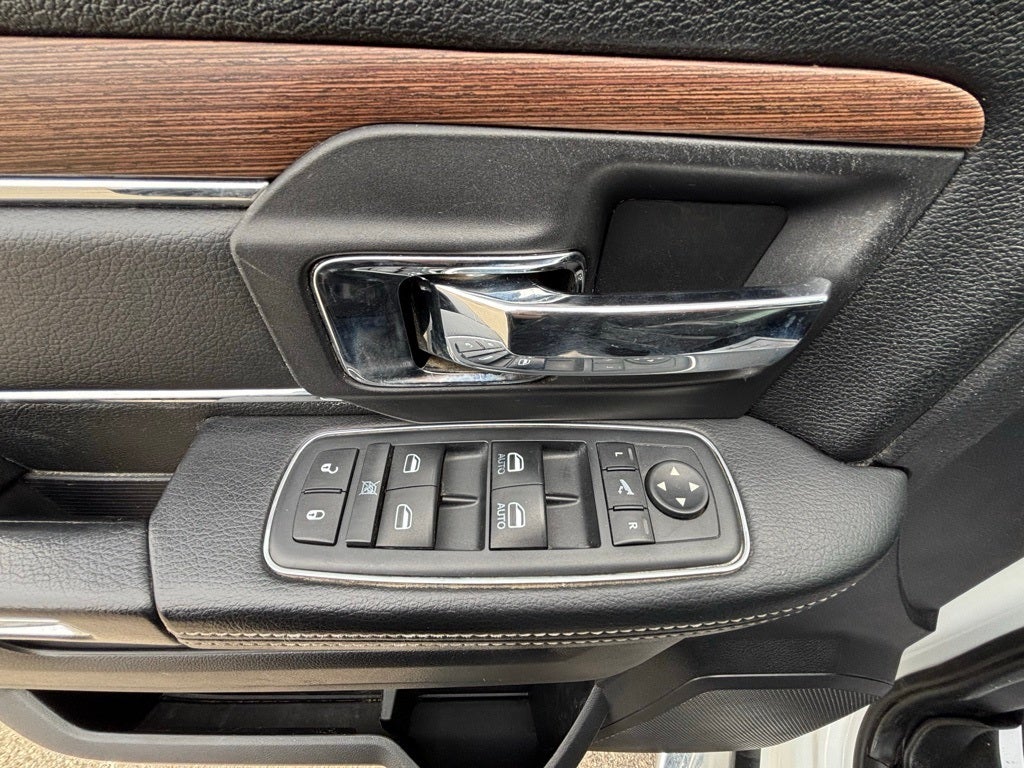 2016 RAM 2500 Laramie