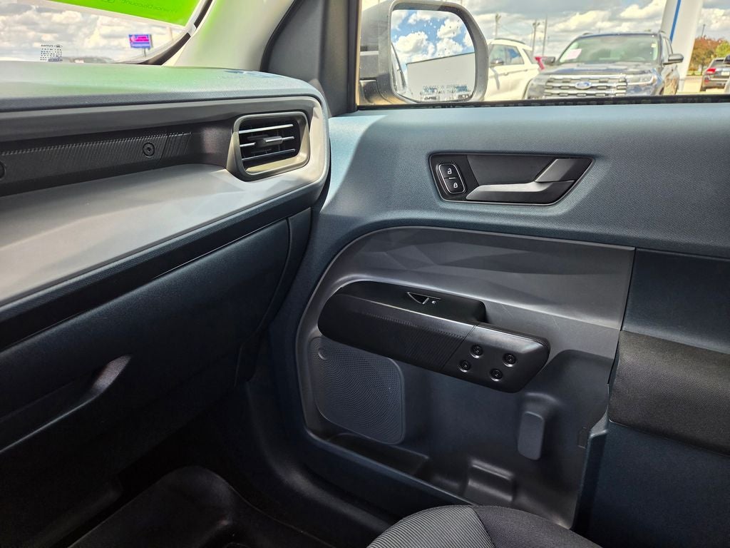 2023 Ford Maverick XL