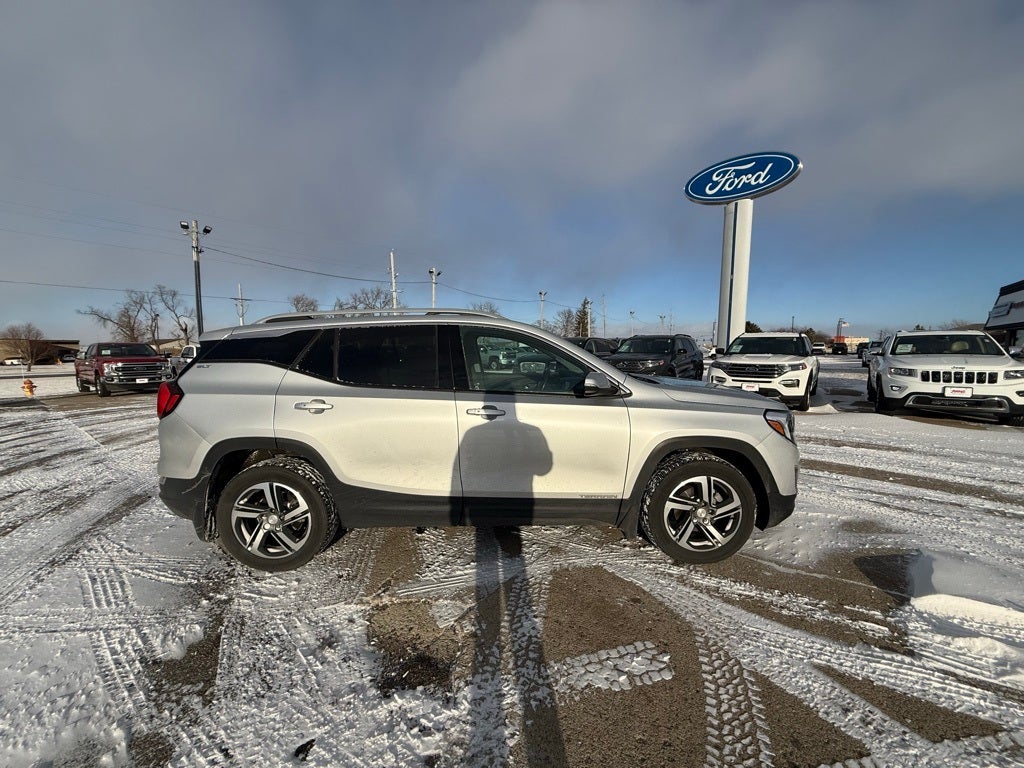 2021 GMC Terrain SLT