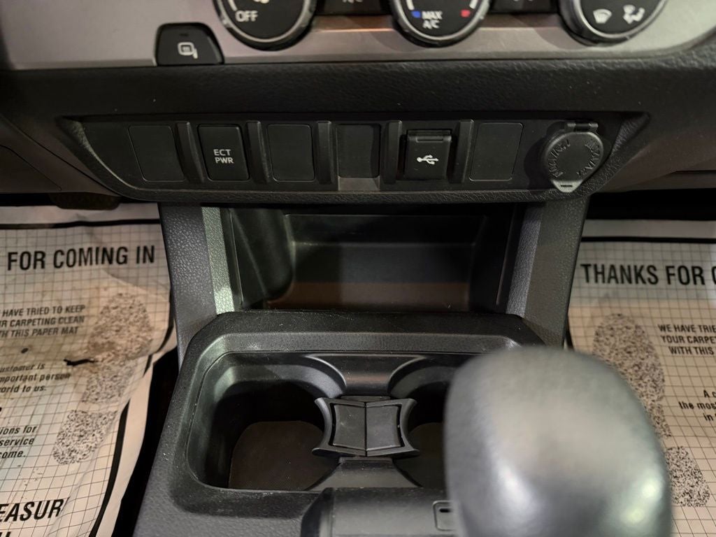 2022 Toyota Tacoma SR