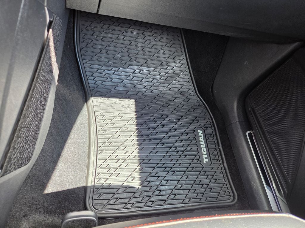 2024 Volkswagen Tiguan 2.0T Wolfsburg Edition