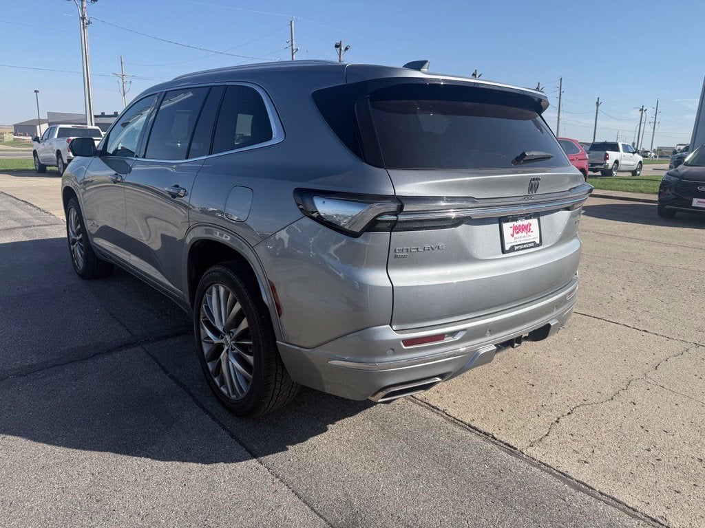 2025 Buick Enclave Avenir