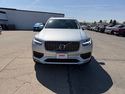 2021 Volvo XC90 T5 Momentum