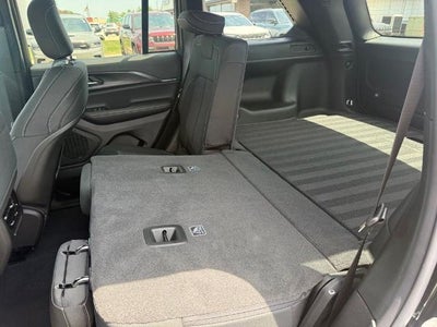 2026 Jeep Grand Cherokee Laredo X 4x4