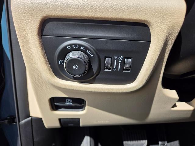 2027 Jeep Grand Cherokee Limited 4x4