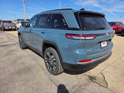 2027 Jeep Grand Cherokee Limited 4x4