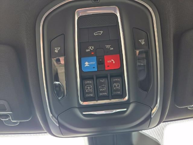 2027 Jeep Grand Cherokee Limited Reserve 4x4