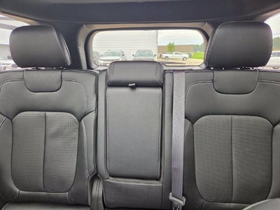 2027 Jeep Grand Cherokee Limited Reserve 4x4
