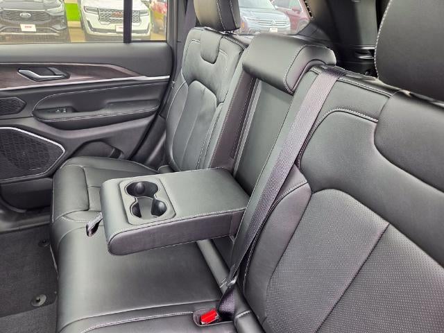 2027 Jeep Grand Cherokee Limited Reserve 4x4