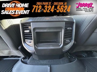 2026 RAM 1500 Big Horn 4x4 Crew Cab 5'7" Box