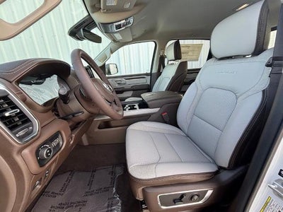 2026 RAM 1500 Laramie 4x4 Crew Cab 5'7" Box