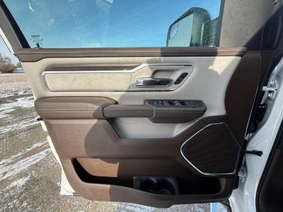 2026 RAM 1500 Laramie 4x4 Crew Cab 5'7" Box