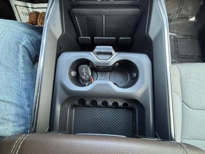 2026 RAM 1500 Laramie 4x4 Crew Cab 5'7" Box