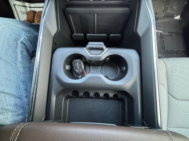 2026 RAM 1500 Laramie 4x4 Crew Cab 5'7" Box