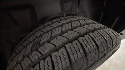 2025 RAM 1500 Laramie 4x4 Crew Cab 5'7" Box