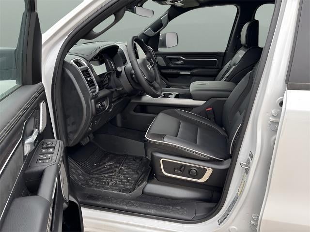 2025 RAM 1500 Laramie 4x4 Crew Cab 5'7" Box