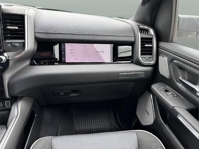 2025 RAM 1500 Laramie 4x4 Crew Cab 5'7" Box