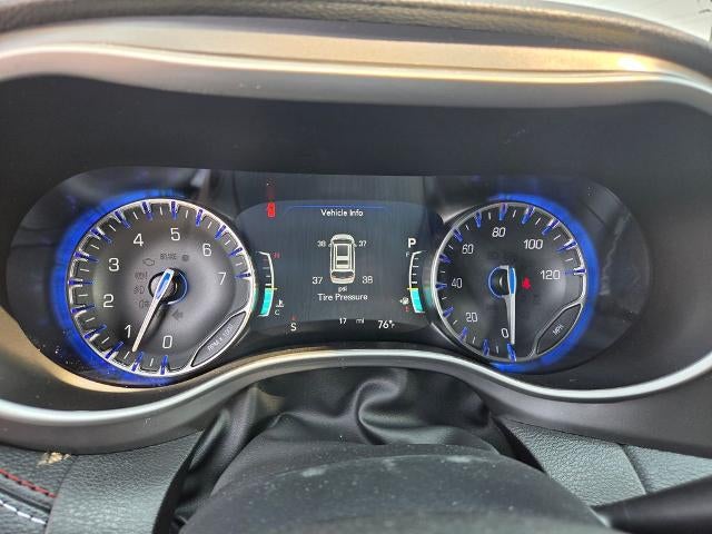 2027 Chrysler Pacifica Select FWD