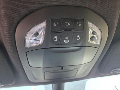 2027 Chrysler Pacifica Select FWD