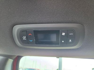 2027 Chrysler Pacifica Select FWD
