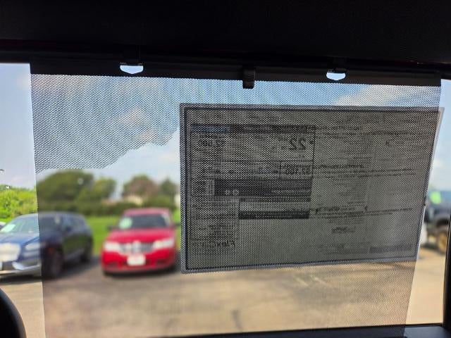 2027 Chrysler Pacifica Select FWD