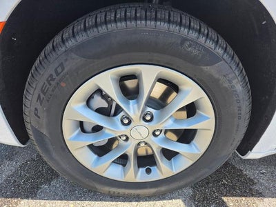 2027 Chrysler Pacifica Select AWD