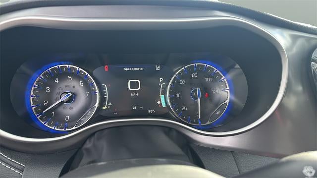 2026 Chrysler Pacifica Select AWD