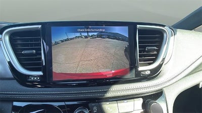 2026 Chrysler Pacifica Select AWD