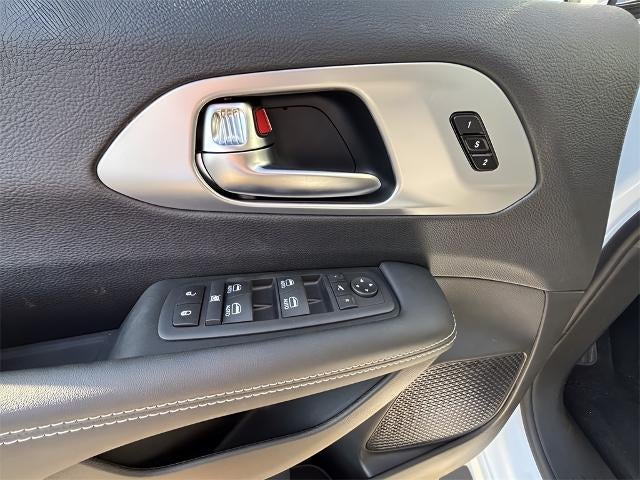 2026 Chrysler Pacifica Limited AWD