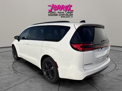 2026 Chrysler Pacifica Limited AWD