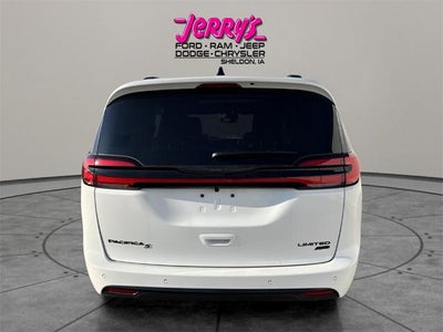 2026 Chrysler Pacifica Limited AWD