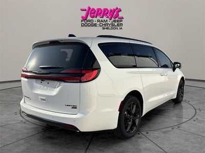 2026 Chrysler Pacifica Limited AWD