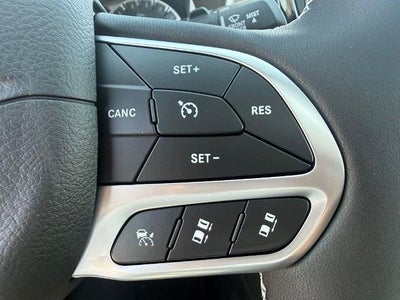 2027 Chrysler Pacifica Limited AWD