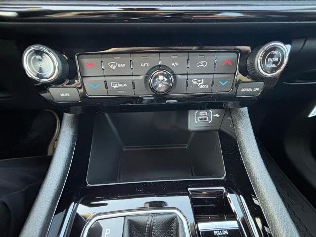 2026 Jeep Compass Latitude 4x4 *Ltd Avail*