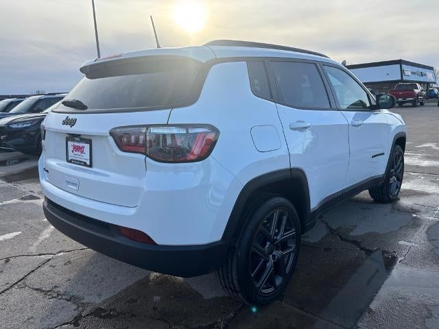 2026 Jeep Compass Latitude 4x4 *Ltd Avail*