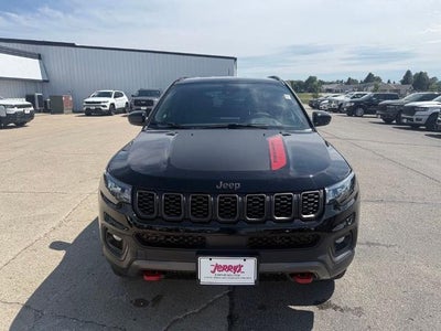 2026 Jeep Compass Trailhawk 4x4 *Ltd Avail*