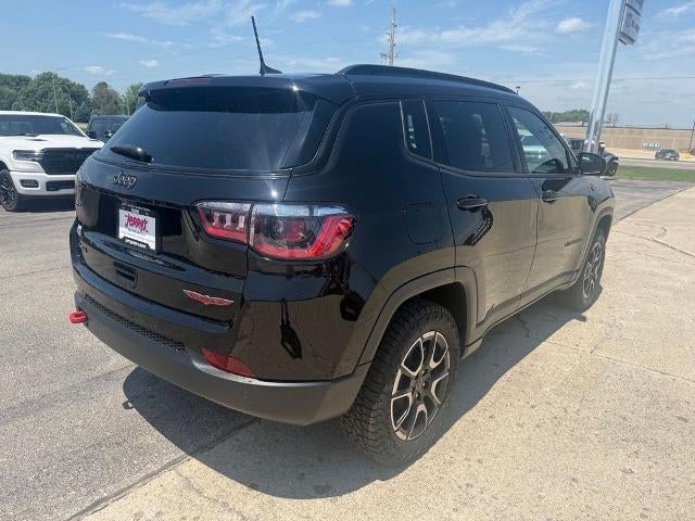 2026 Jeep Compass Trailhawk 4x4 *Ltd Avail*