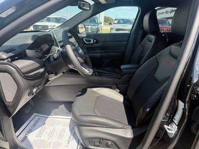 2026 Jeep Compass Trailhawk 4x4 *Ltd Avail*
