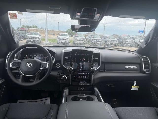2026 RAM 1500 Big Horn 4x4 Crew Cab 5'7" Box