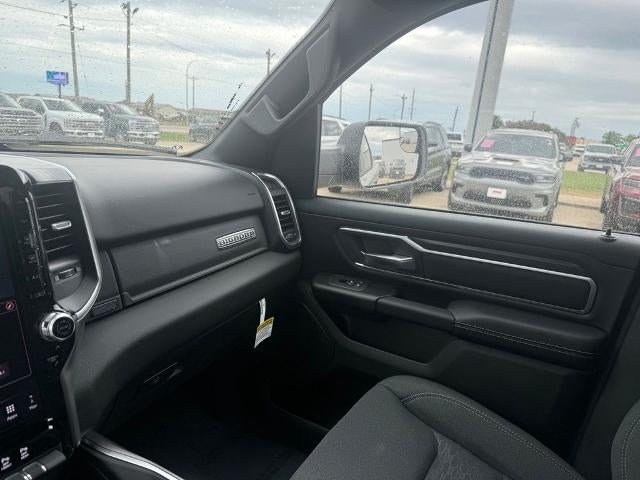 2026 RAM 1500 Big Horn 4x4 Crew Cab 5'7" Box