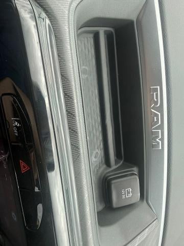 2026 RAM 1500 Big Horn 4x4 Crew Cab 5'7" Box