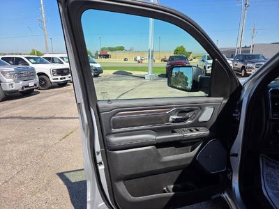 2026 RAM 1500 Laramie 4x4 Crew Cab 5'7" Box