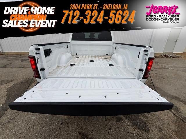2026 RAM 2500 Tradesman 4x4 Crew Cab 6'4" Box