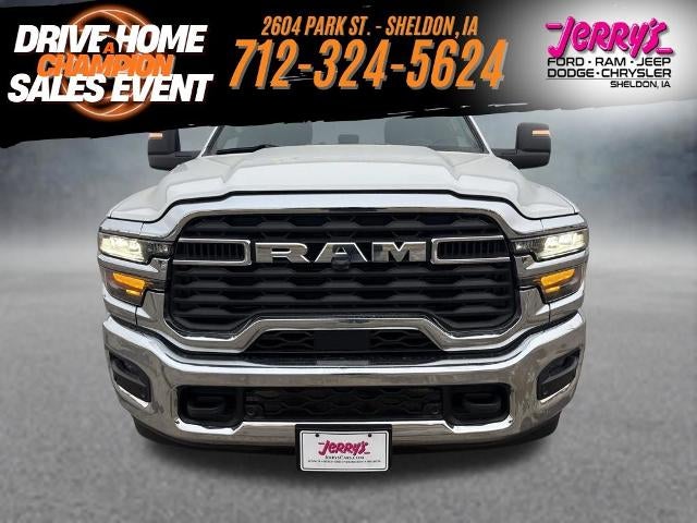 2026 RAM 2500 Tradesman 4x4 Crew Cab 6'4" Box