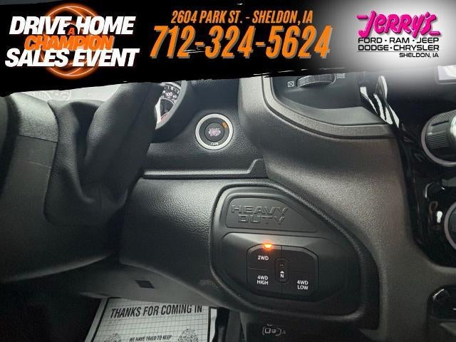 2026 RAM 2500 Tradesman 4x4 Crew Cab 6'4" Box