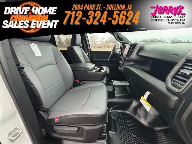 2026 RAM 2500 Tradesman 4x4 Crew Cab 6'4" Box